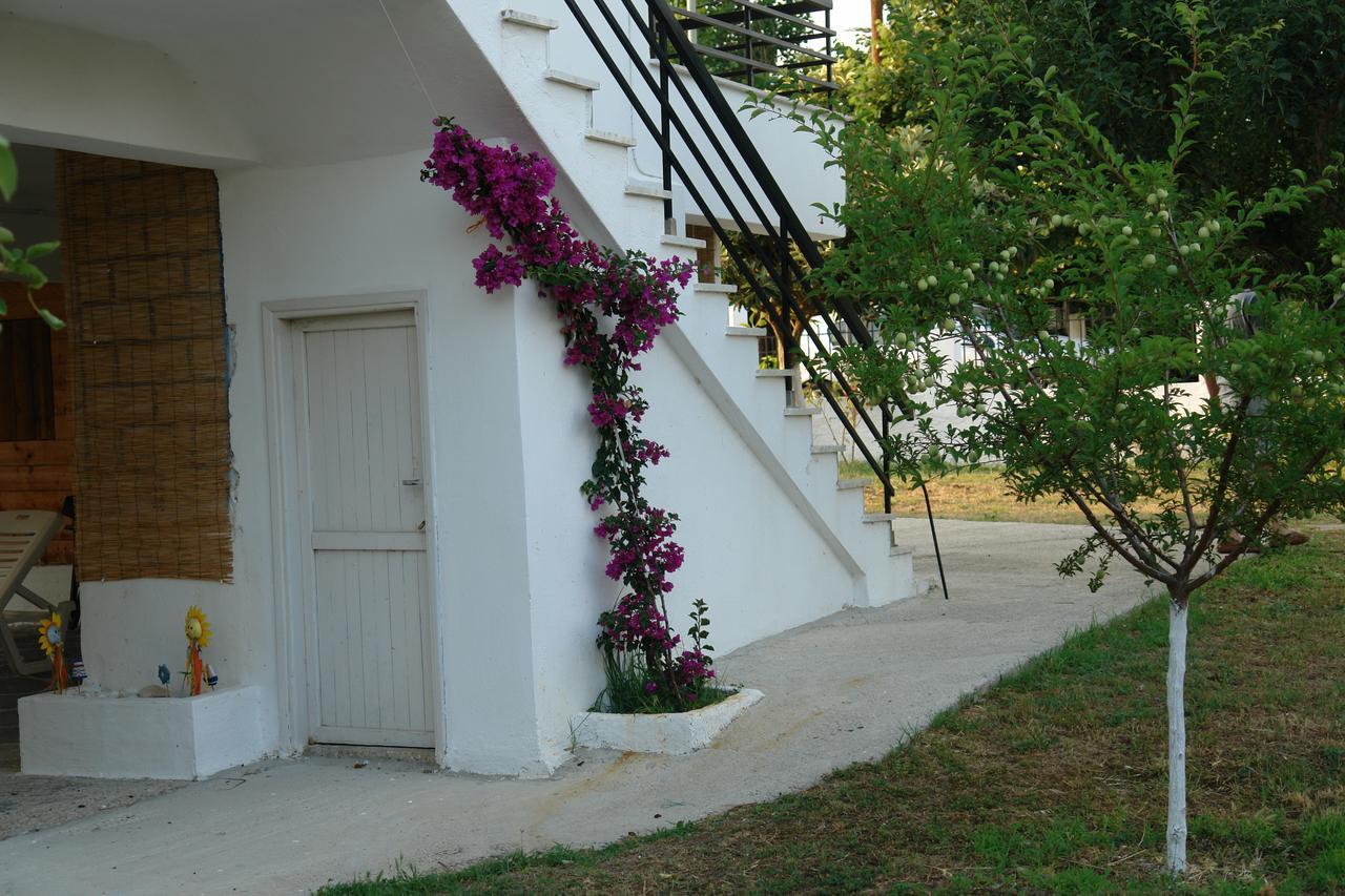 Antheia'S House Villa Nea Skioni Luaran gambar