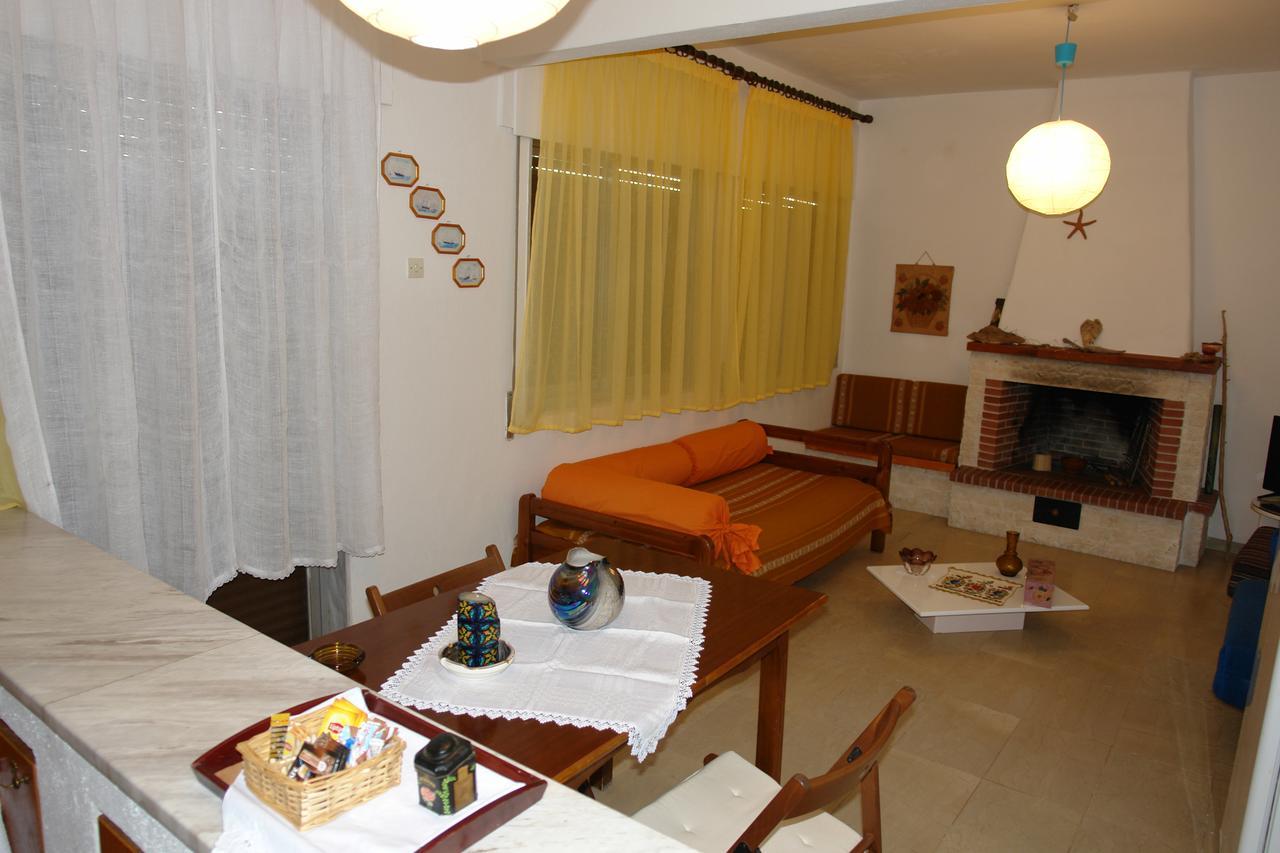 Antheia'S House Villa Nea Skioni Luaran gambar